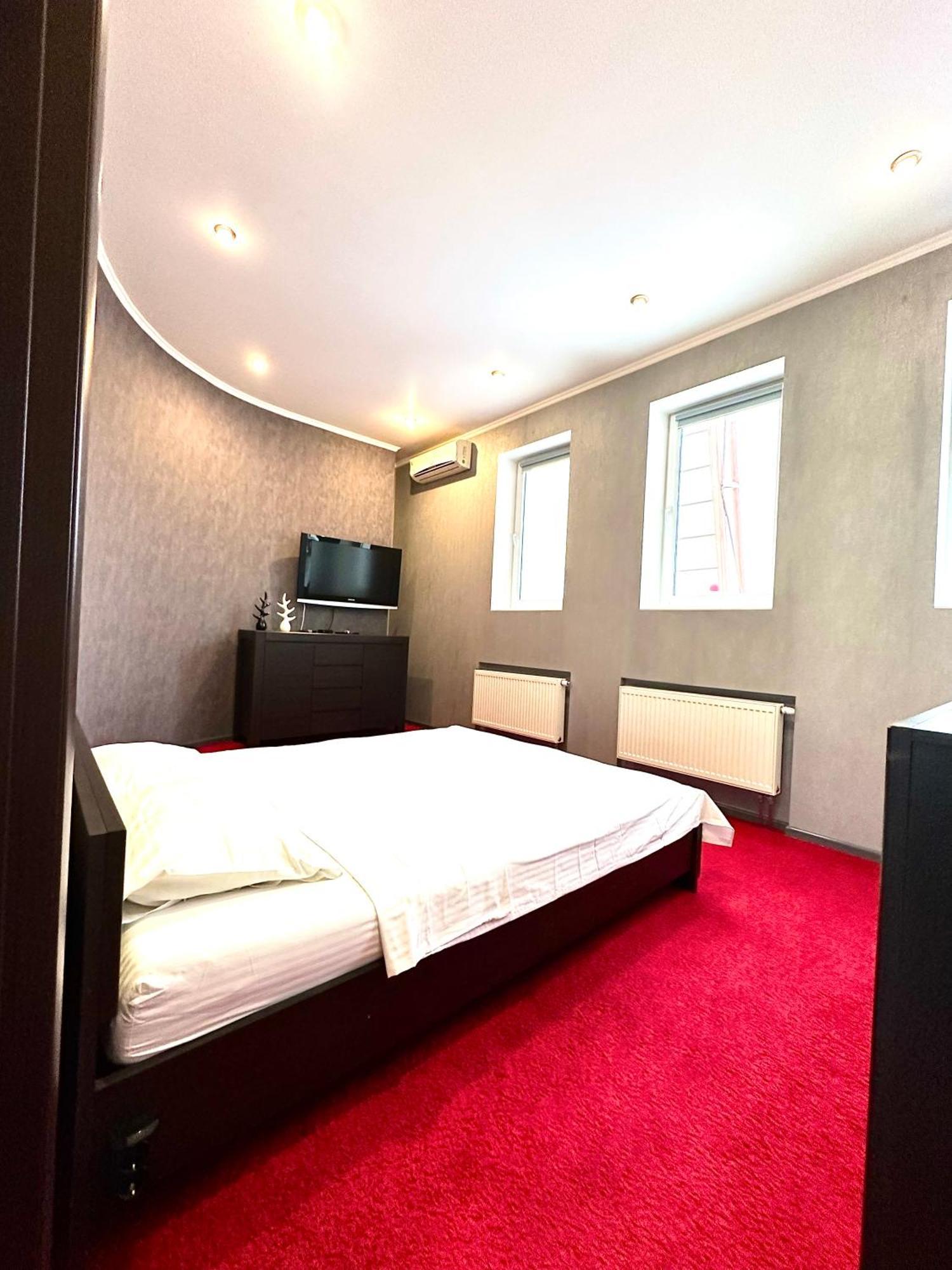 Penthouse Apartment Panoramic View Kiev Esterno foto